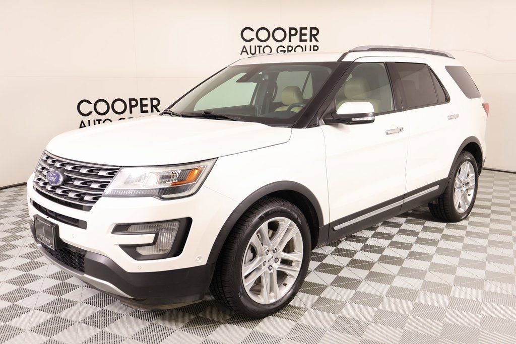 Used 2017 Ford Explorer Limited w/ Equipment Group 301A image 11