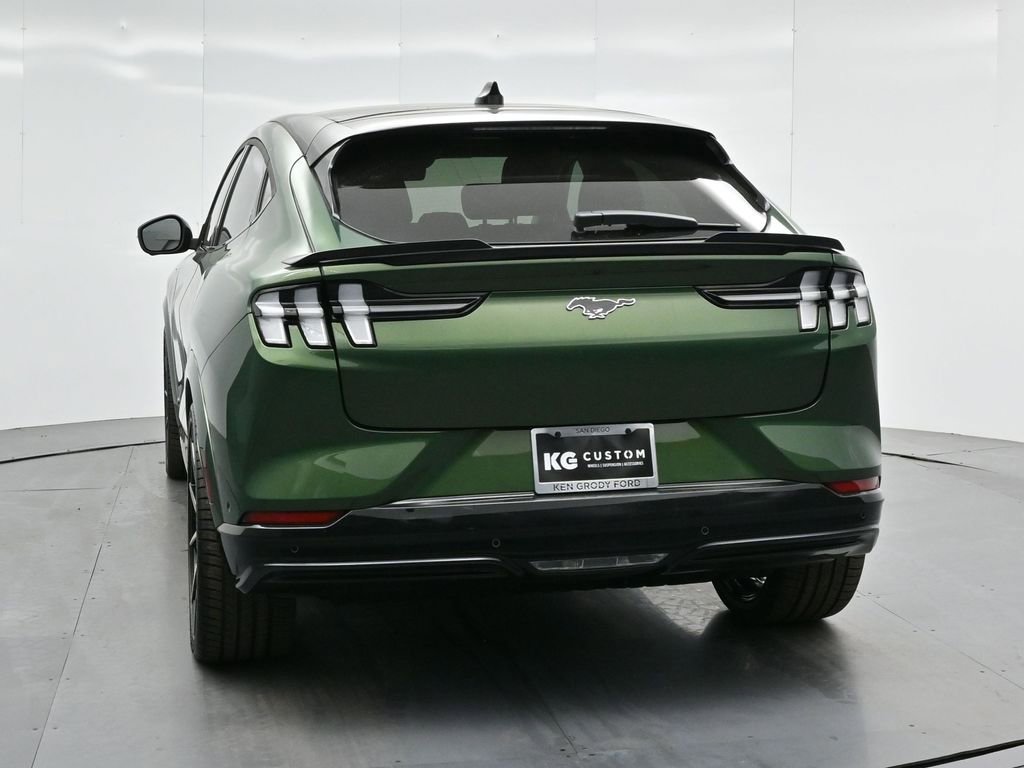 New 2024 Ford Mustang Mach-E Premium image 29