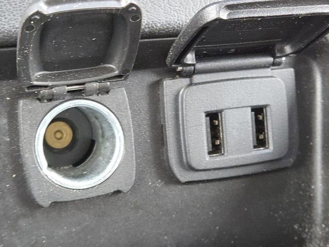 Used 2018 Chevrolet Tahoe LS w/ Enhanced Driver Alert Package image 5