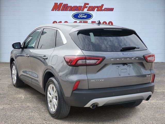 Used 2023 Ford Escape Active w/ Tech Pack #2 AWD/4WD image 4