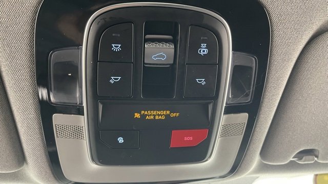 Used 2023 Hyundai Santa Fe Limited image 43