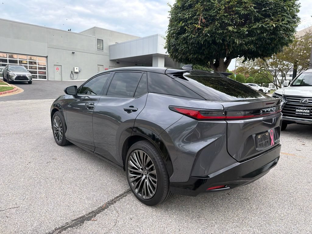 Certified 2023 Lexus RZ 450e Premium w/ Accessory Package (Z1) AWD/4WD image 18