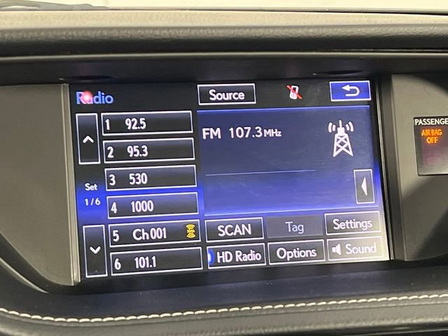 Used 2016 Lexus ES 350 w/ Luxury Package w/Wood Trim image 29