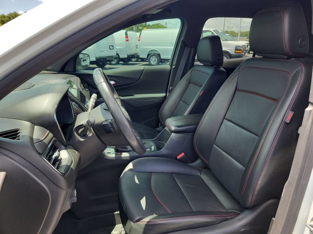 Certified 2022 Chevrolet Equinox RS w/ RS Leather Package FWD image 19