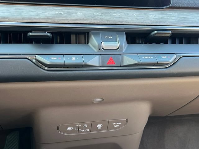 Used 2024 Kia EV9 Land AWD/4WD image 23