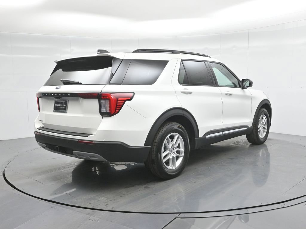 New 2025 Ford Explorer Active w/ Active Comfort Package image 27
