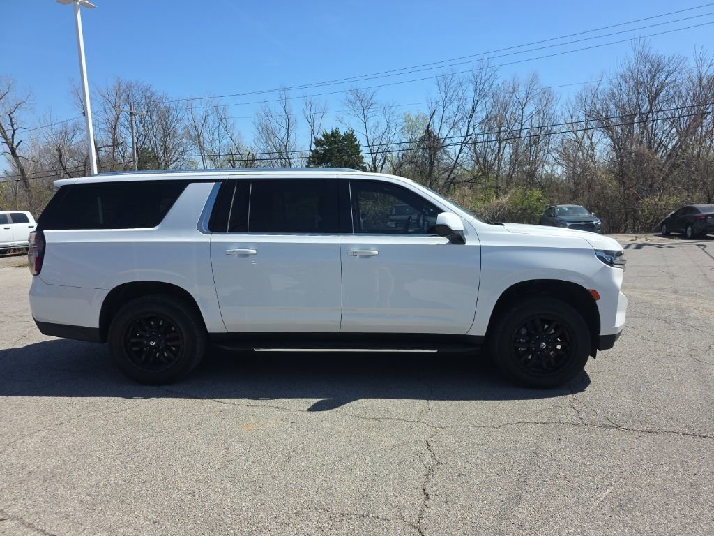 Used 2021 Chevrolet Suburban LS image 4