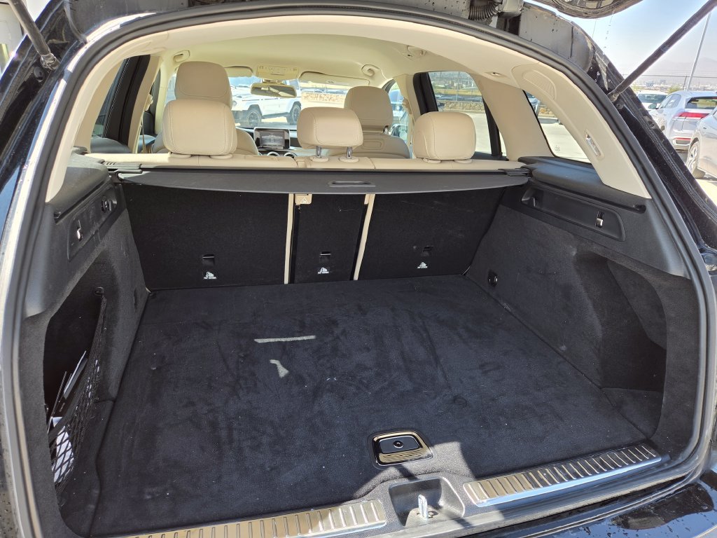 Used 2018 Mercedes-Benz GLC 300 image 20