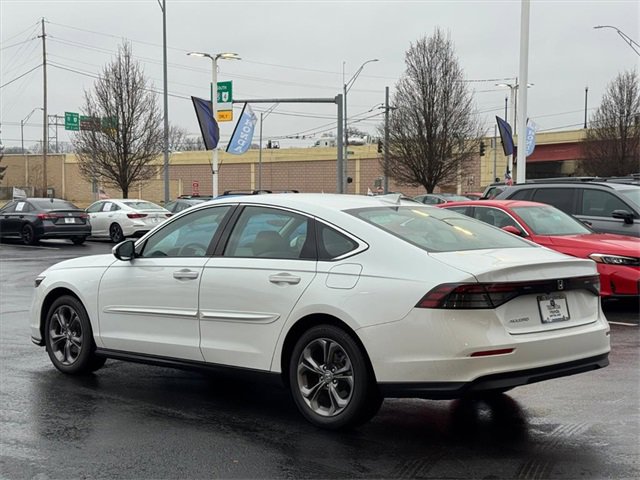 Certified 2024 Honda Accord EX image 9