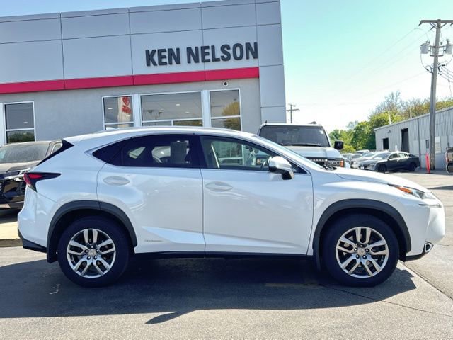 Used 2015 Lexus NX 300h AWD w/ Luxury Package image 12