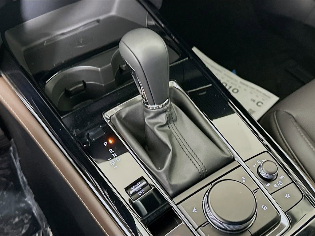 New 2025 MAZDA CX-30 2.5 Turbo w/ Premium Plus Pkg image 21