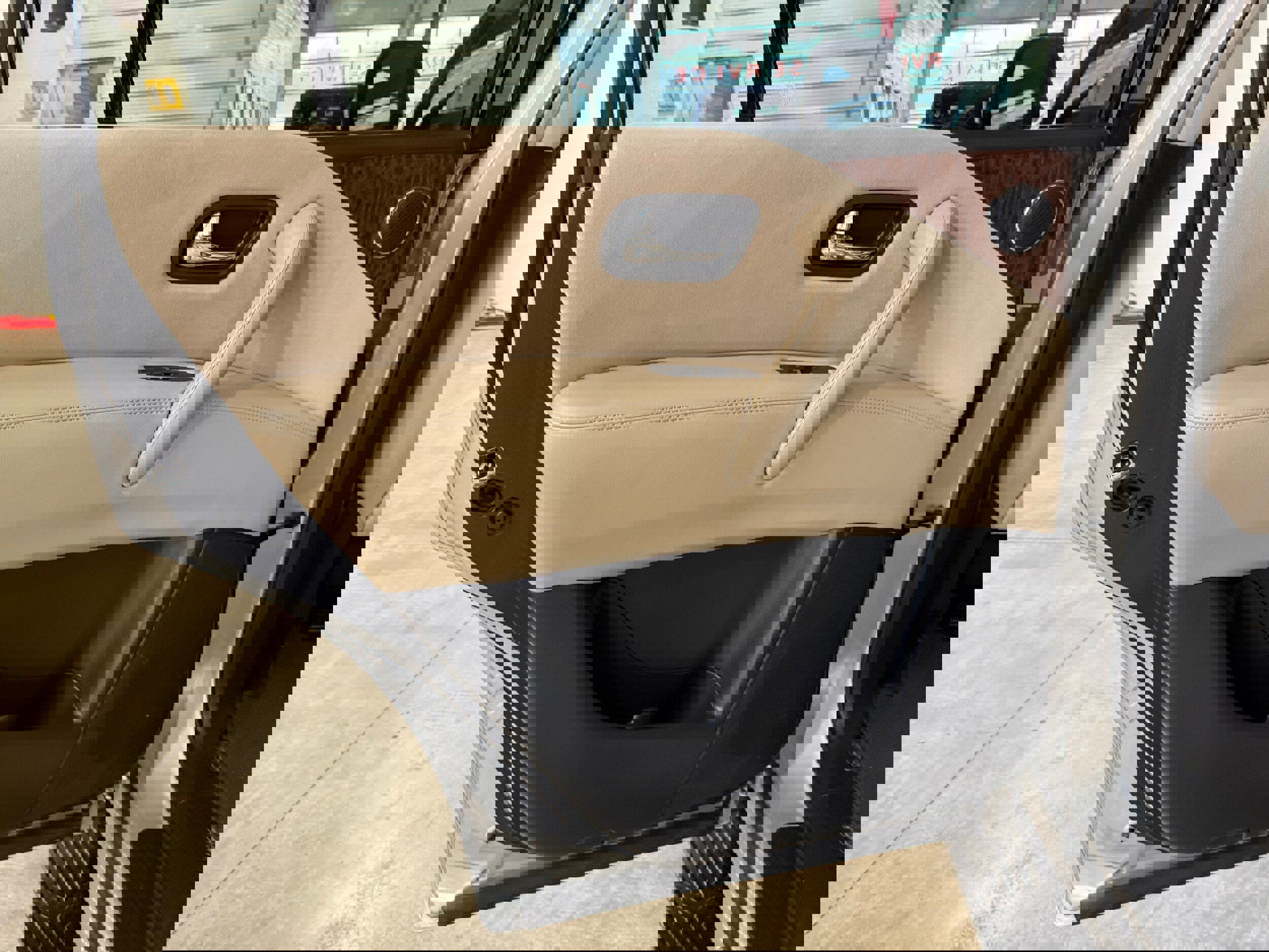 Used 2018 Nissan Armada SV w/ Driver Package image 39