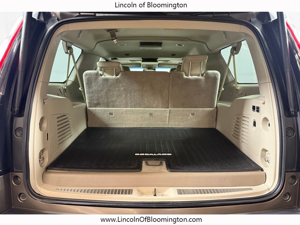 Used 2015 Cadillac Escalade ESV Luxury image 55
