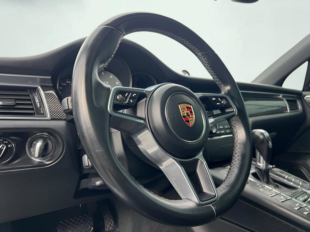 Used 2018 Porsche Macan GTS image 48