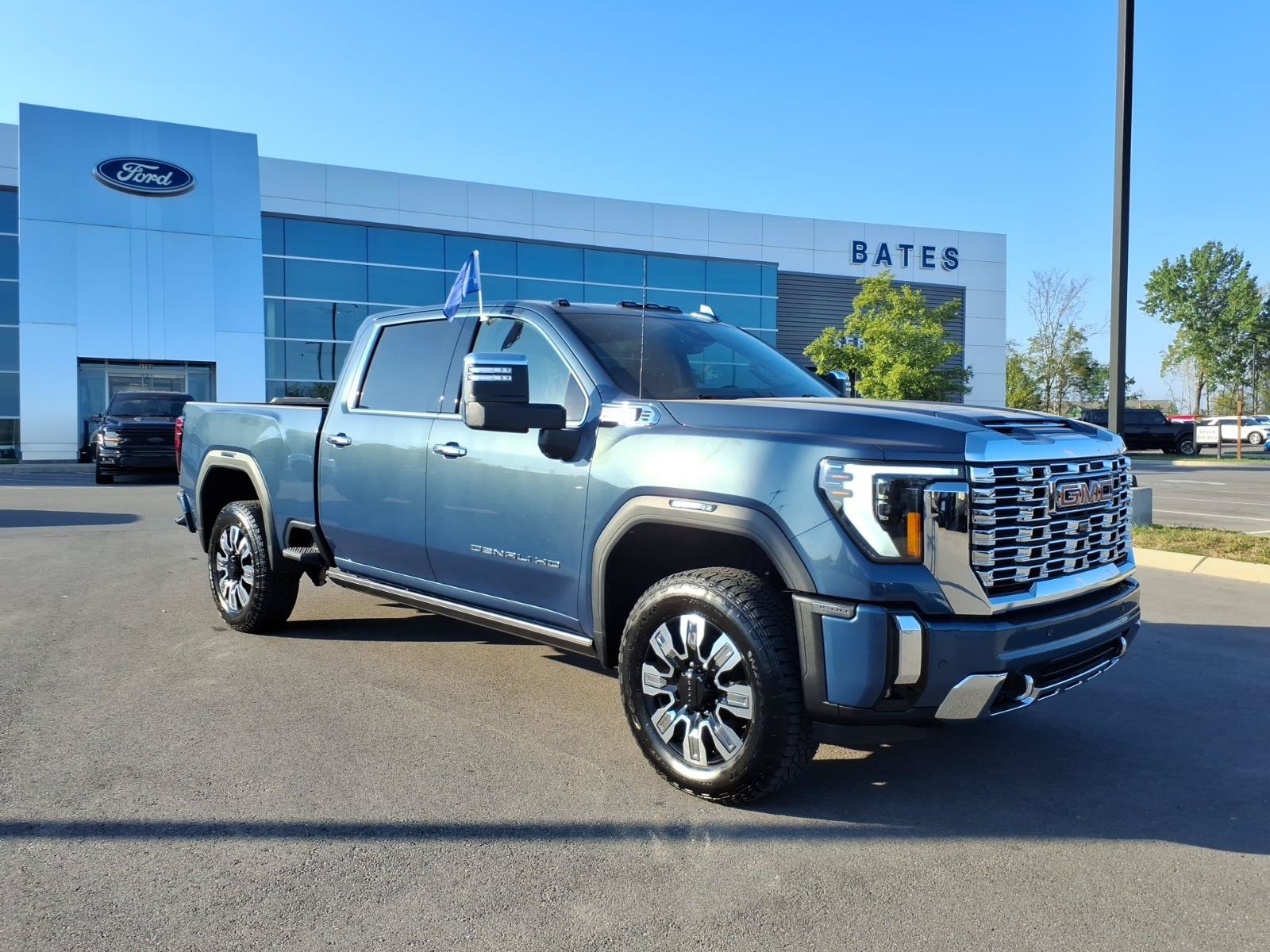 Used 2026 GMC Sierra 3500 Denali w/ Denali Reserve Package