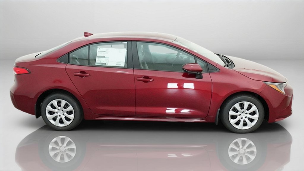 New 2027 Toyota Corolla LE FWD image 21