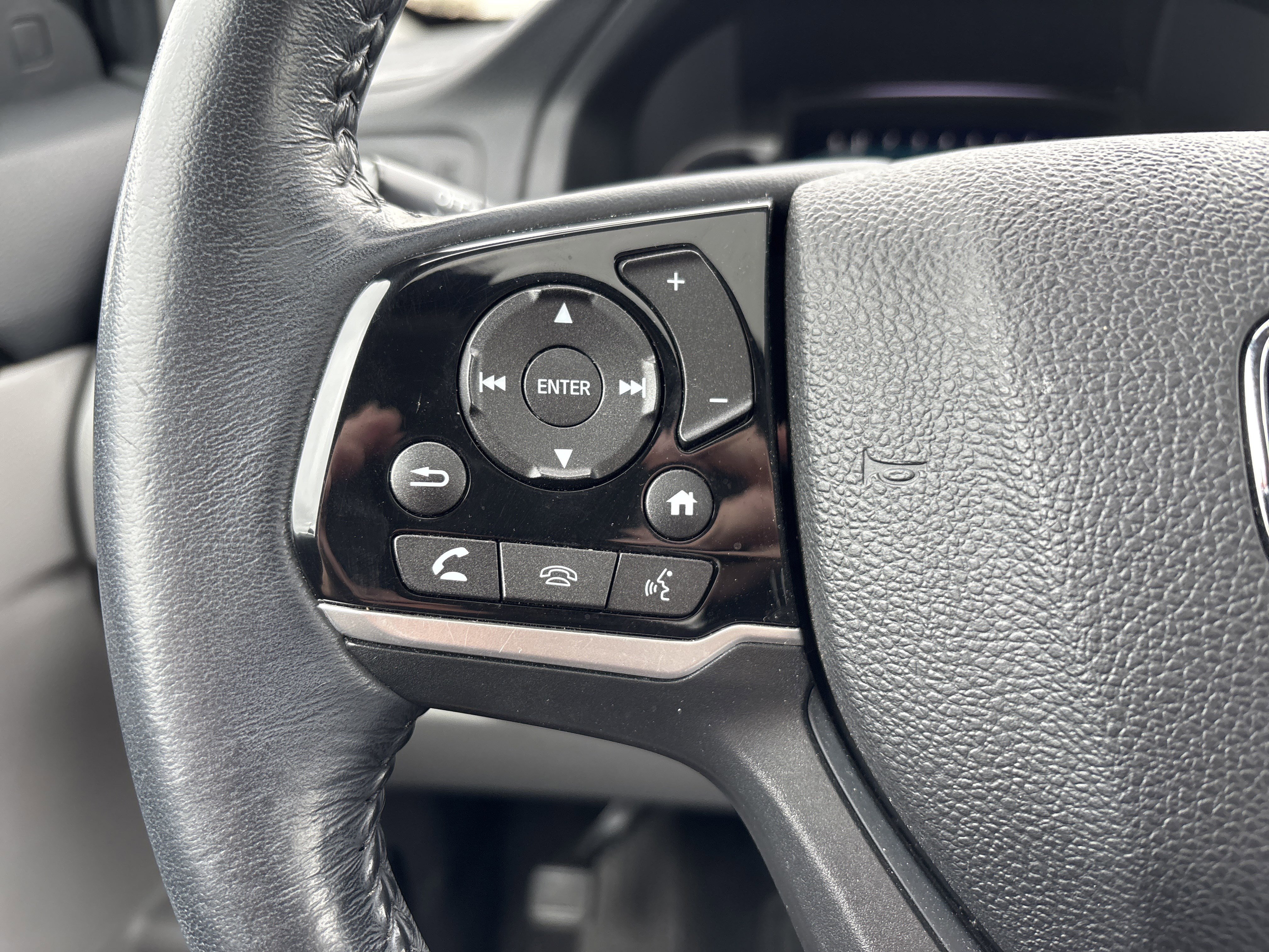 Used 2021 Honda Pilot Touring image 18