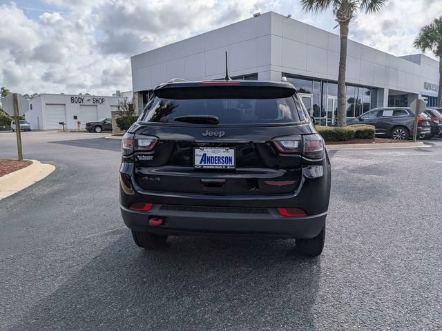 Used 2022 Jeep Compass Trailhawk w/ Trailhawk Elite Group AWD/4WD image 4