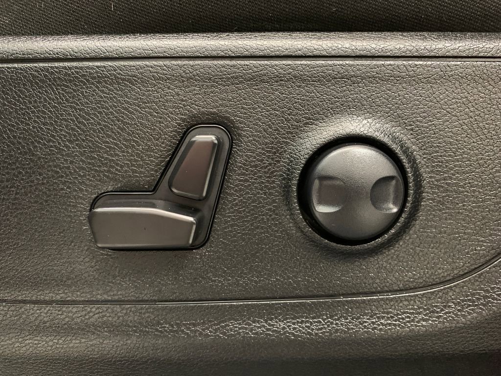 Used 2025 RAM 1500 Tradesman image 5