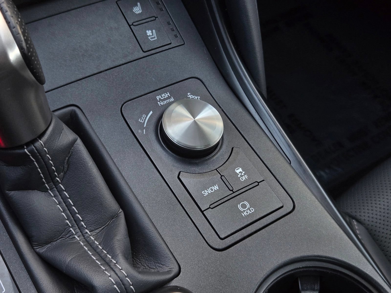 Used 2024 Lexus IS 350 F Sport w/ Accessory Package 2 RWD image 17