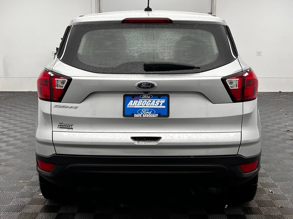 Used 2019 Ford Escape S image 8