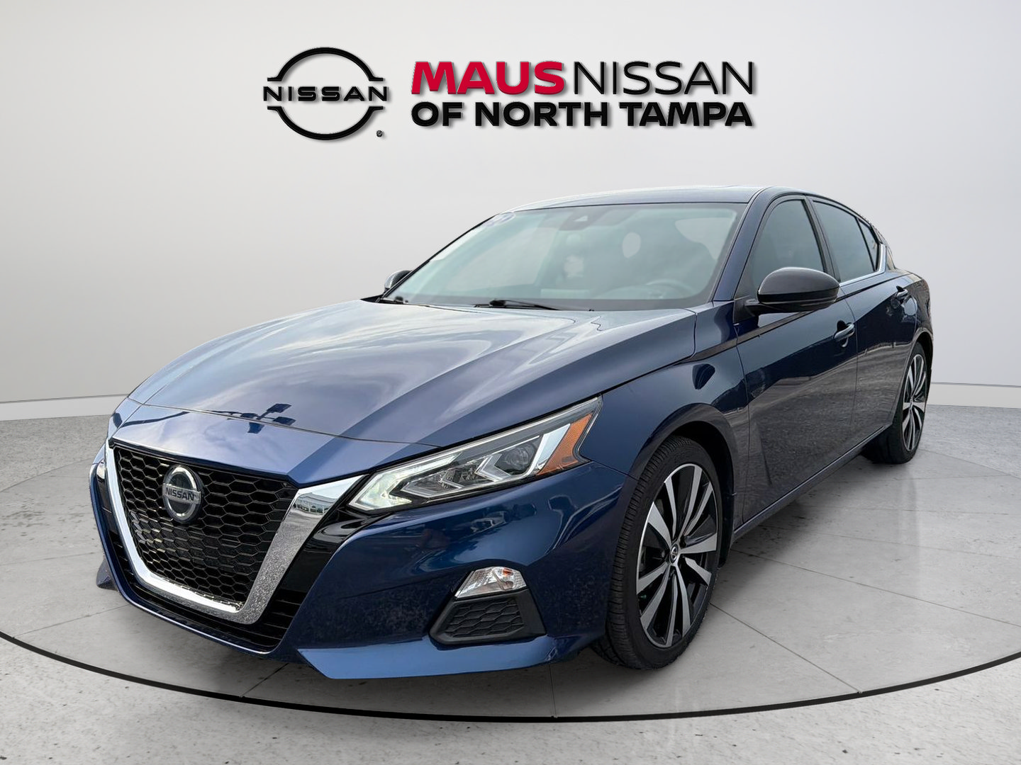 Used 2021 Nissan Altima 2.5 SR w/ SR Premium Package FWD image 3