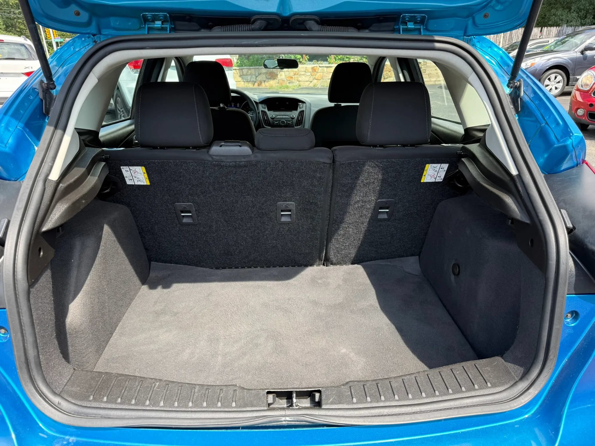 Used 2016 Ford Focus SE FWD image 18