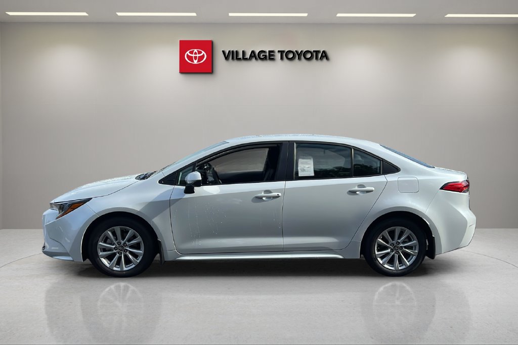 New 2027 Toyota Corolla LE w/ LE Premium Package FWD image 2
