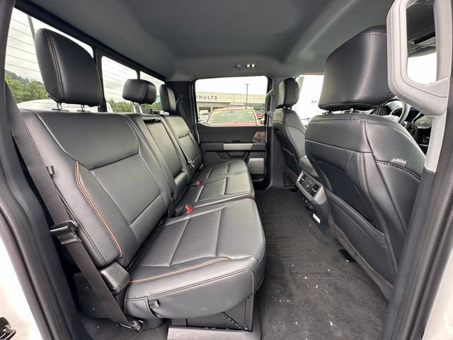 New 2026 Ford F250 Lariat w/ Black Appearance Package AWD/4WD image 28