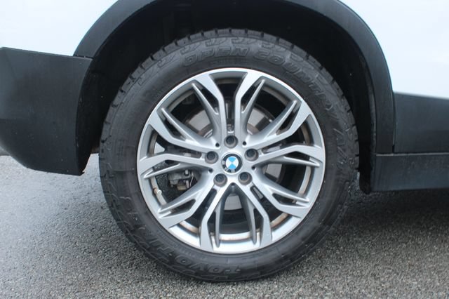 Used 2022 BMW X2 xDrive28i w/ Convenience Package AWD/4WD image 34