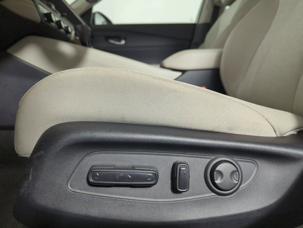 Certified 2025 Honda Accord SE image 26