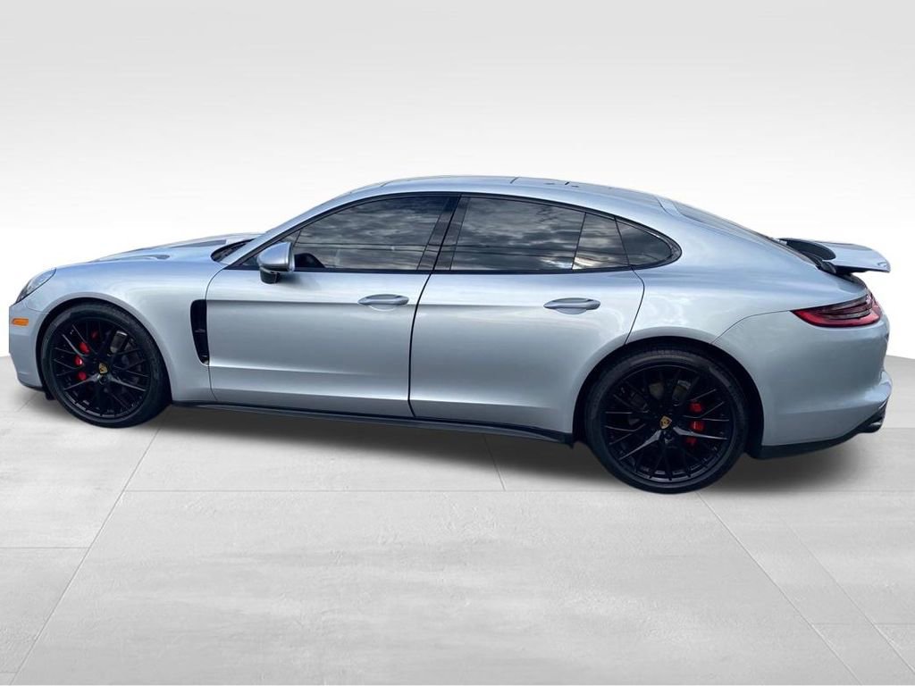Used 2018 Porsche Panamera 4 AWD/4WD image 5