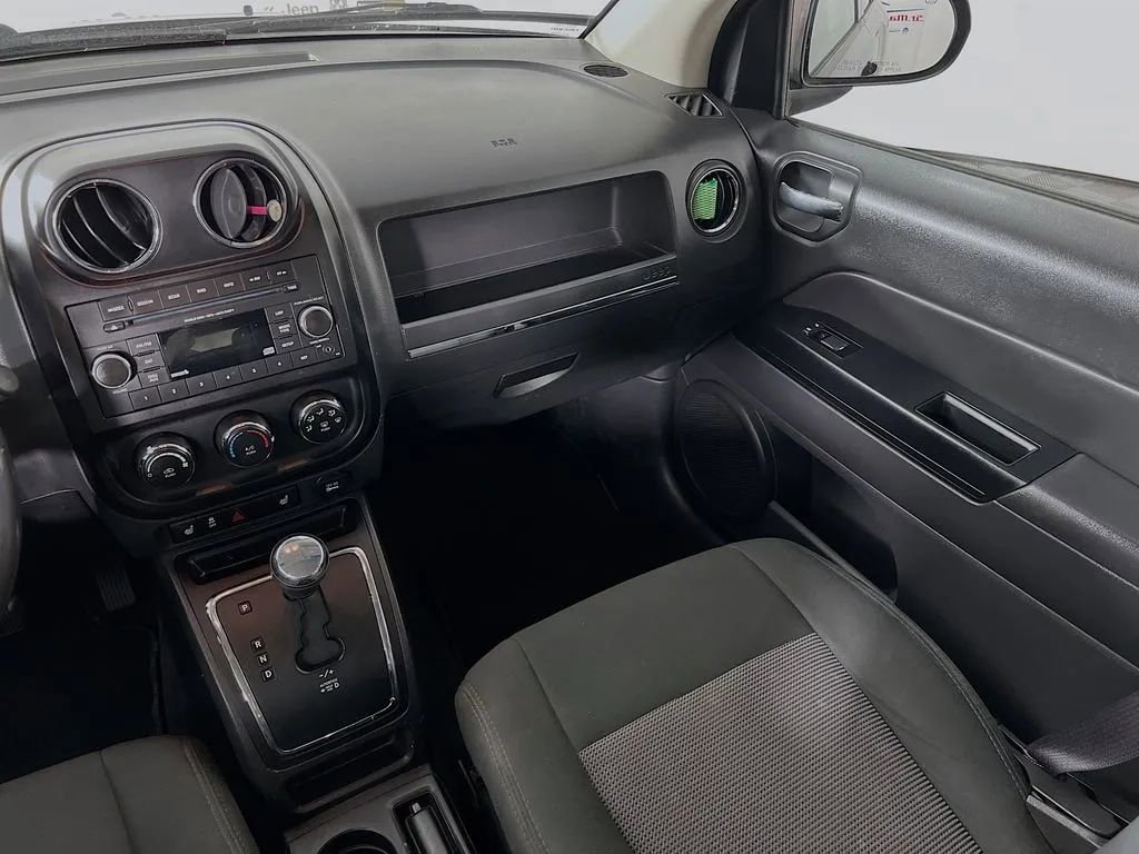 Used 2012 Jeep Compass Latitude image 21