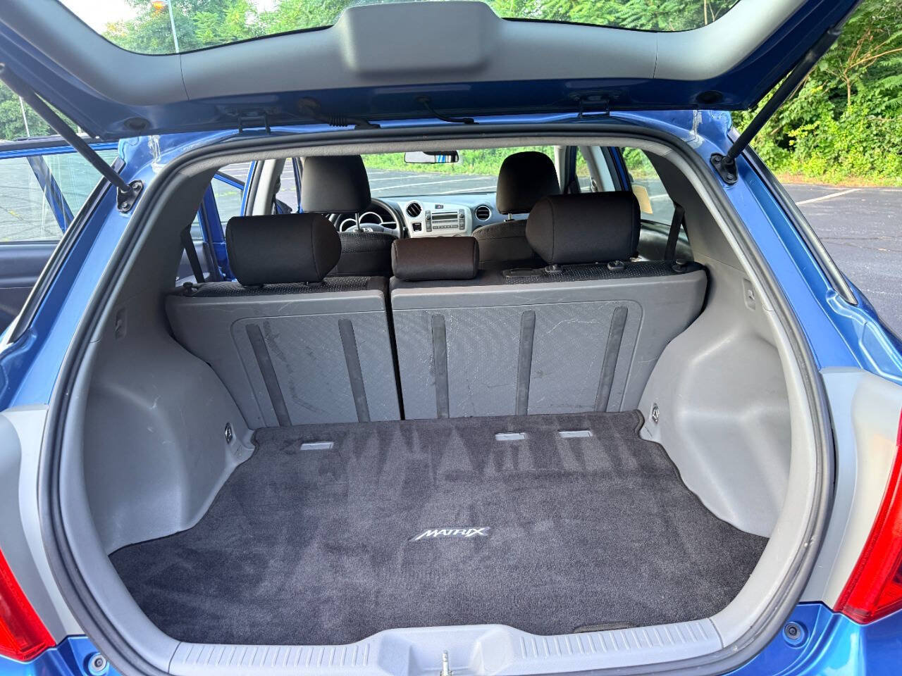 Used 2009 Toyota Matrix FWD image 12