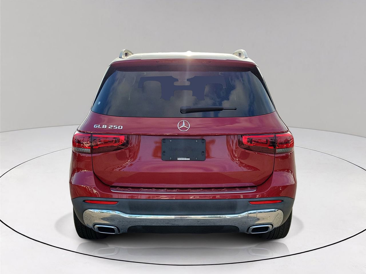Certified 2023 Mercedes-Benz GLB 250 image 4
