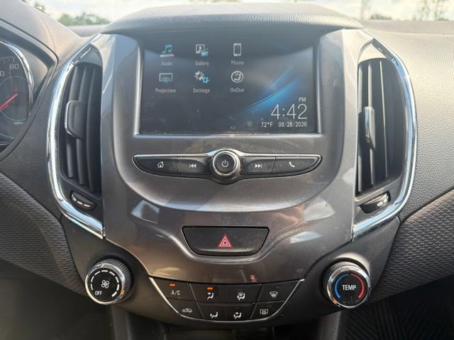 Used 2017 Chevrolet Cruze LT FWD image 23