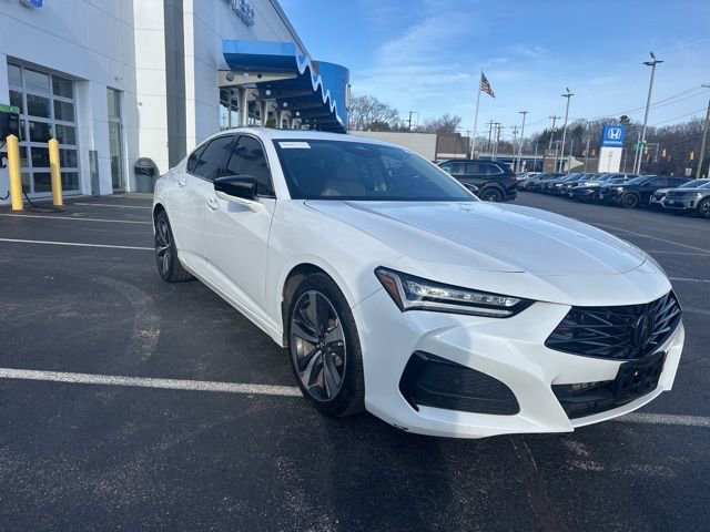 Used 2024 Acura TLX w/ Technology Package image 1