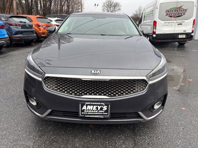 Used 2017 Kia Cadenza Premium w/ Luxury Package image 2