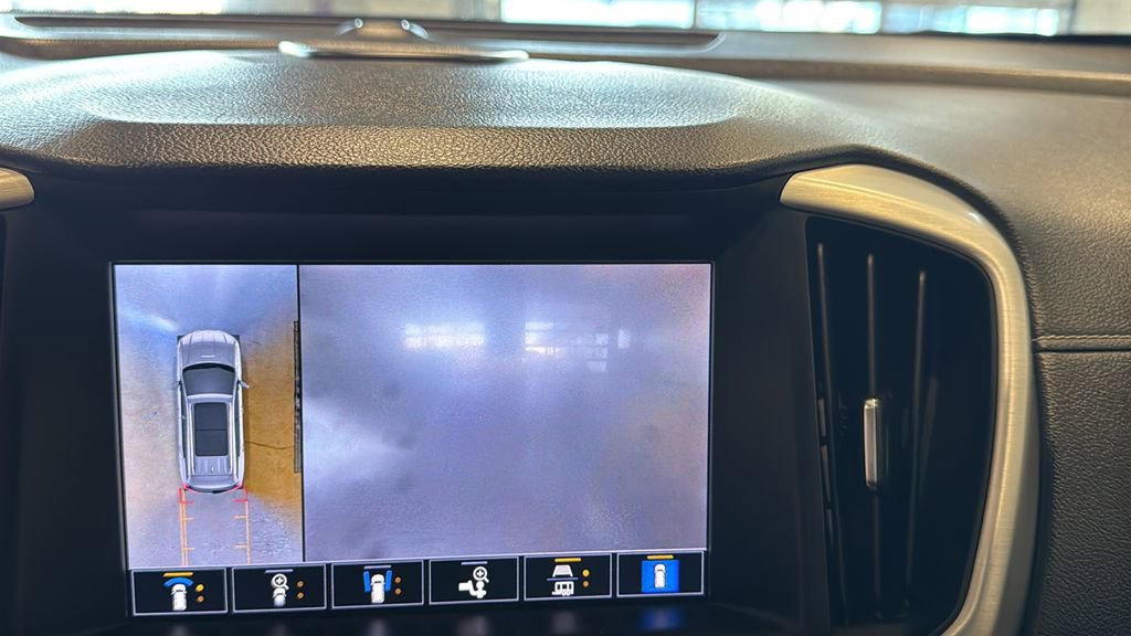 Used 2022 GMC Terrain SLT w/ Infotainment Package II image 39