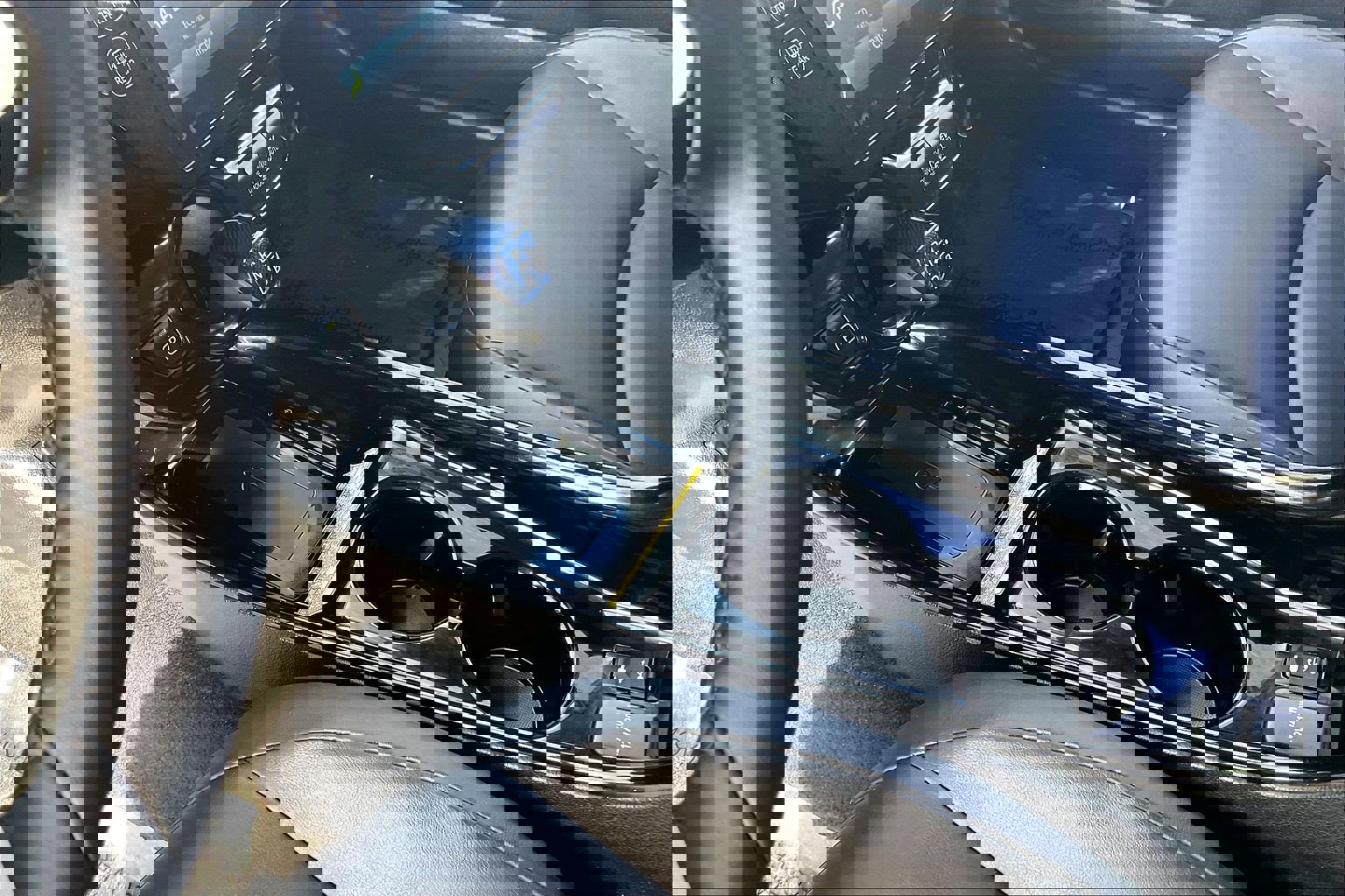 Used 2019 Toyota Prius Prime Premium image 22