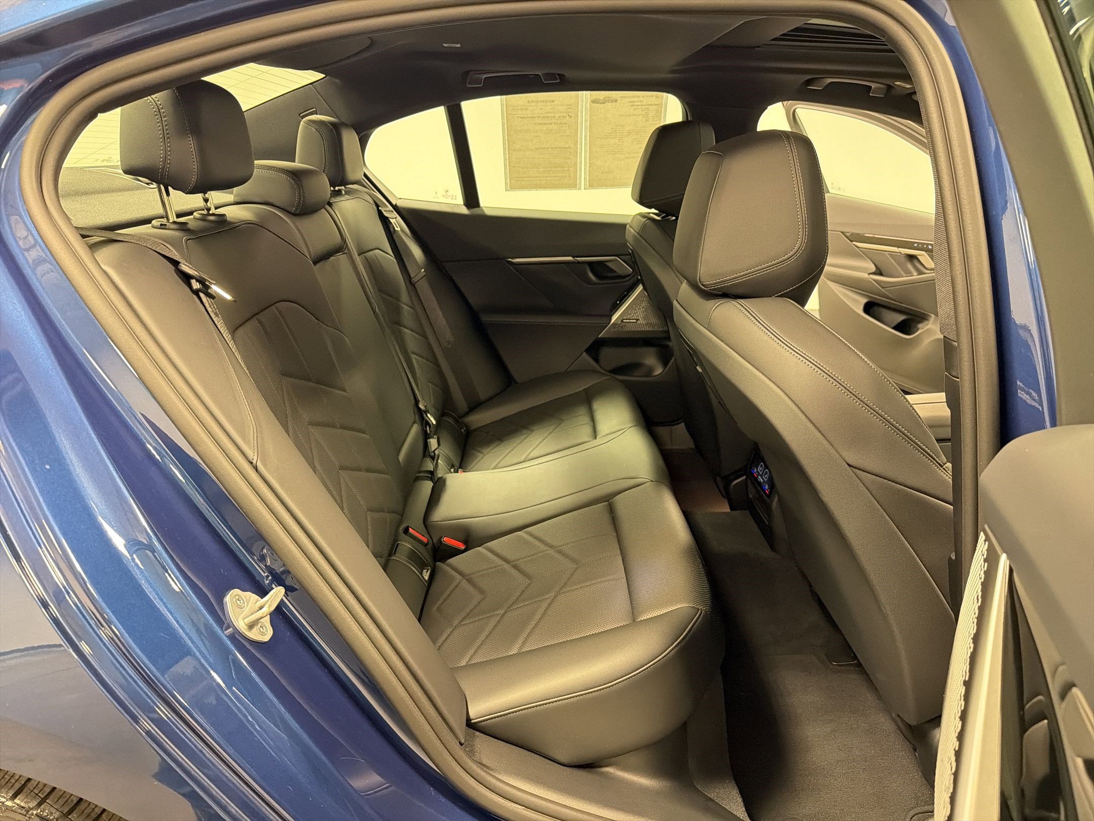 Certified 2026 BMW 530i image 29