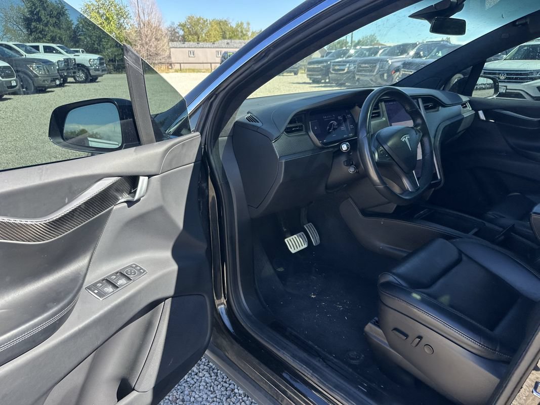 Used 2020 Tesla Model X Performance AWD/4WD image 35
