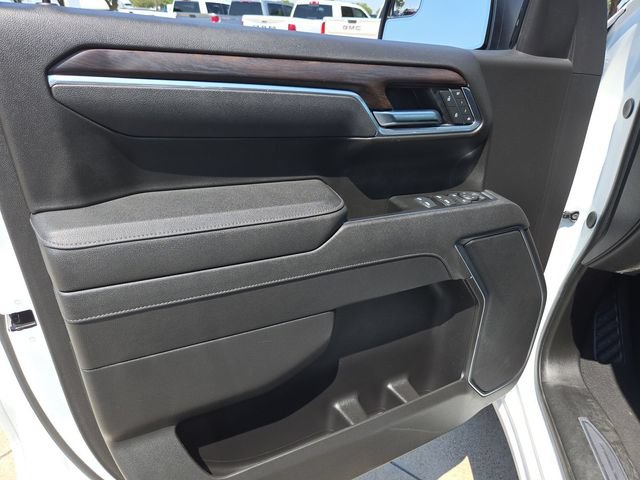 Used 2025 GMC Sierra 1500 SLT RWD image 21