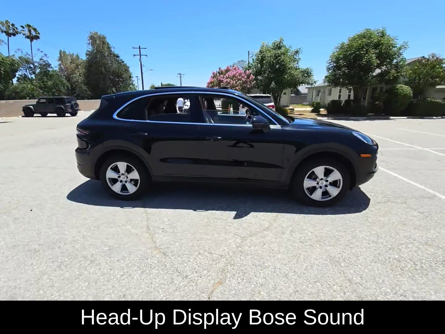 Used 2019 Porsche Cayenne AWD/4WD image 1