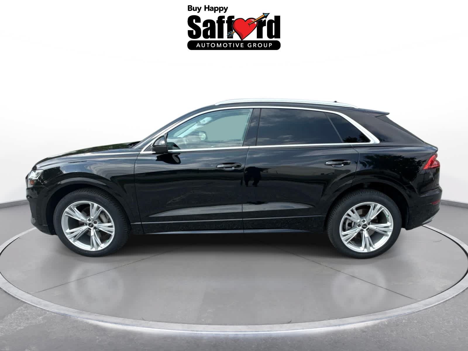 Used 2023 Audi Q8 Premium Plus AWD/4WD image 5
