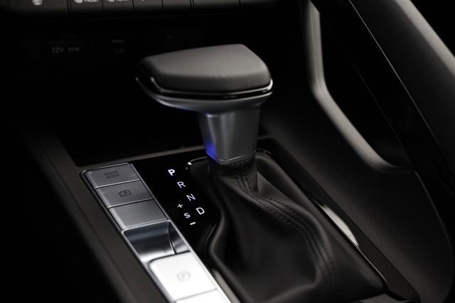 New 2026 Hyundai Elantra Limited FWD image 15
