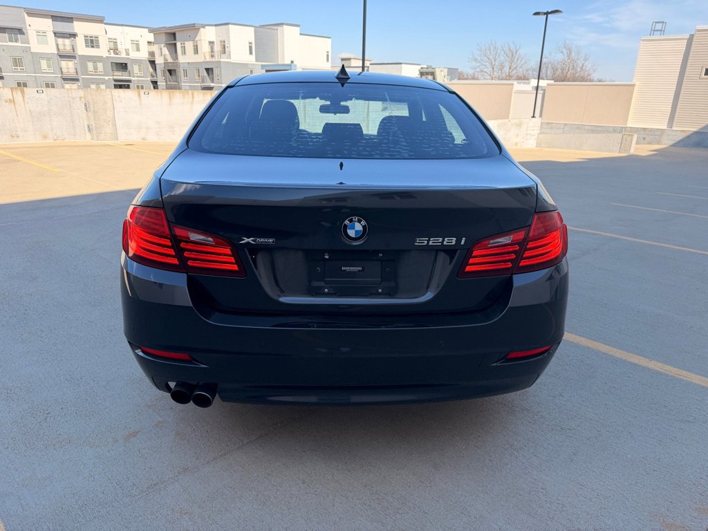 Used 2015 BMW 528i xDrive Sedan image 4