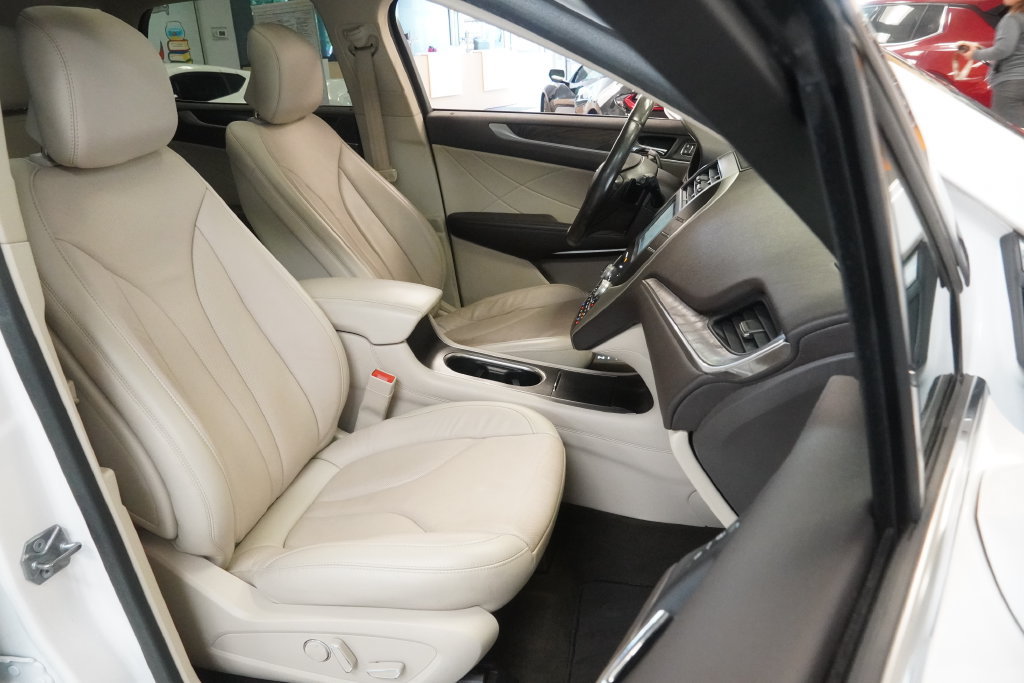 Used 2019 Lincoln MKC Reserve w/ MKC Climate Package AWD/4WD image 35