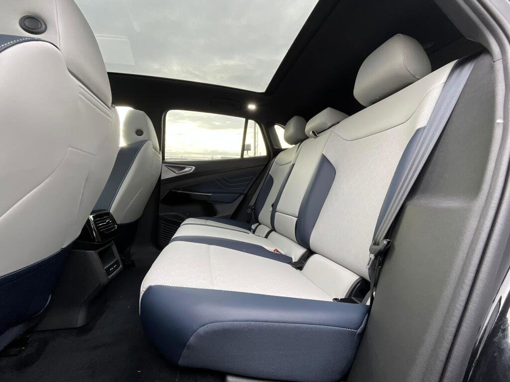 New 2026 Volkswagen ID.4 Pro S image 12
