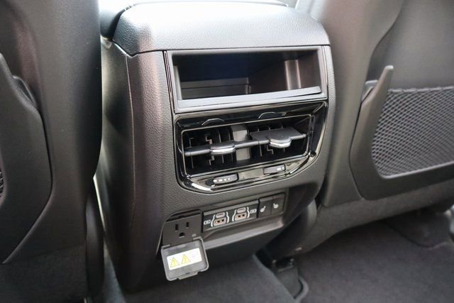 New 2025 Jeep Grand Cherokee Limited 4xe image 33